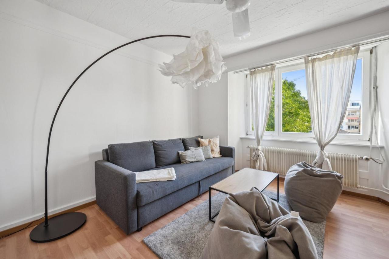 Homey Comfort In Oerlikon Zurich Luaran gambar