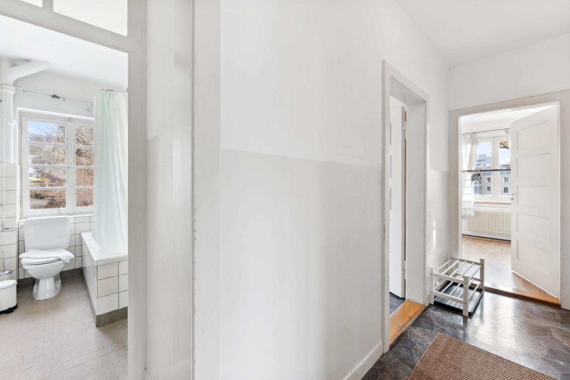 Homey Comfort In Oerlikon Zurich Luaran gambar