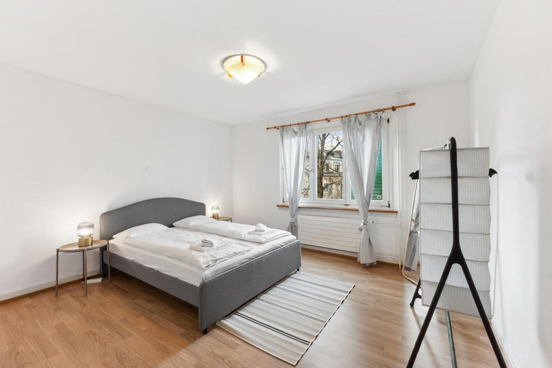 Homey Comfort In Oerlikon Zurich Luaran gambar
